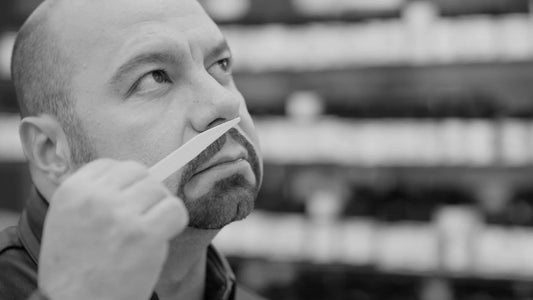 Rodrigo Flores-Rouxin laatima Commodity Leather (Commodity